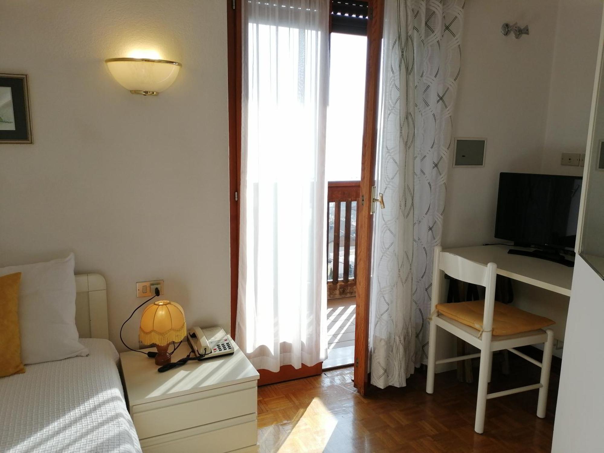 Albergo Stella Alpina Мольвено Екстер'єр фото